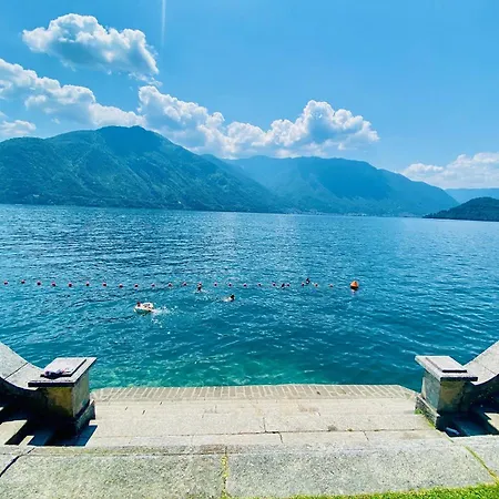 Nyaraló Bertoni Terrazzo - By Lovecomo Tremezzo