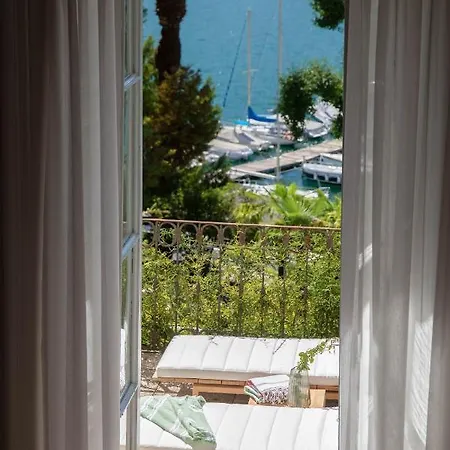 Bertoni Terrazzo - By Lovecomo * טרמצו