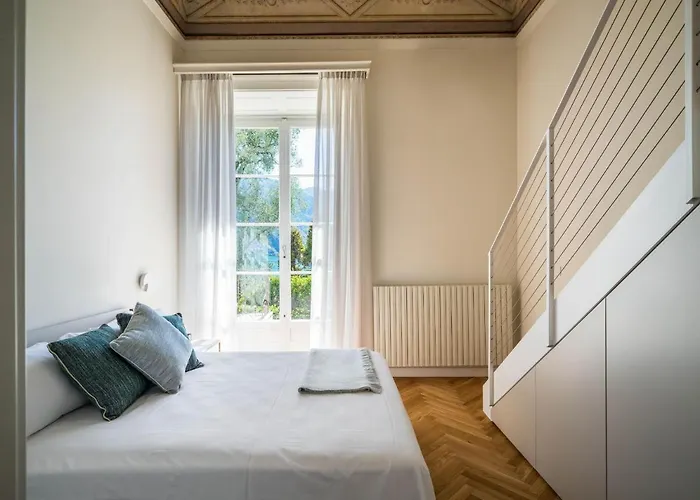 Bertoni Terrazzo - By Lovecomo Tremezzo